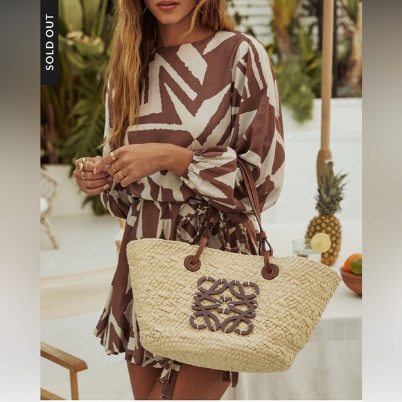 NWT VICI Sold Out Palm Leaf Monogram Straw Tote Bag - Picture 4 of 12